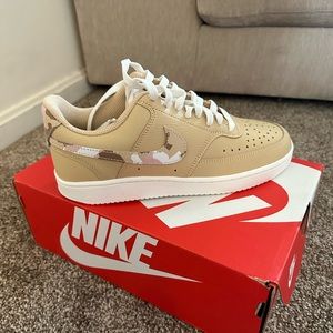 Brand new women's Nike Court Vision Low. Tan & white/pink camo